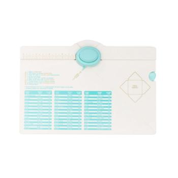 We R Memory Keepers - Envelope Punch Board - Stanzboard für Umschläge
