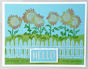 The Crafters Workshop - Layered Schablone 5,5x4,25 Inch "Fenced Sunflowers" Stencil