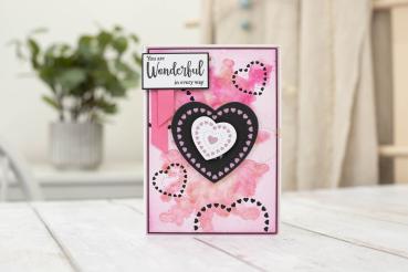 Crafters Companion - Stanzschablone "Nesting Hearts" Dies