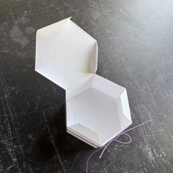 Simple and Basic - Stanzschablone 12x20,5cm "Hexagon Box" Dies