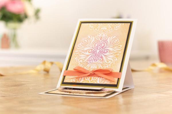 Gemini Ornate Flourish A6 3D Embossing Folder- 3D Prägefolder Dekorative Schnörkel