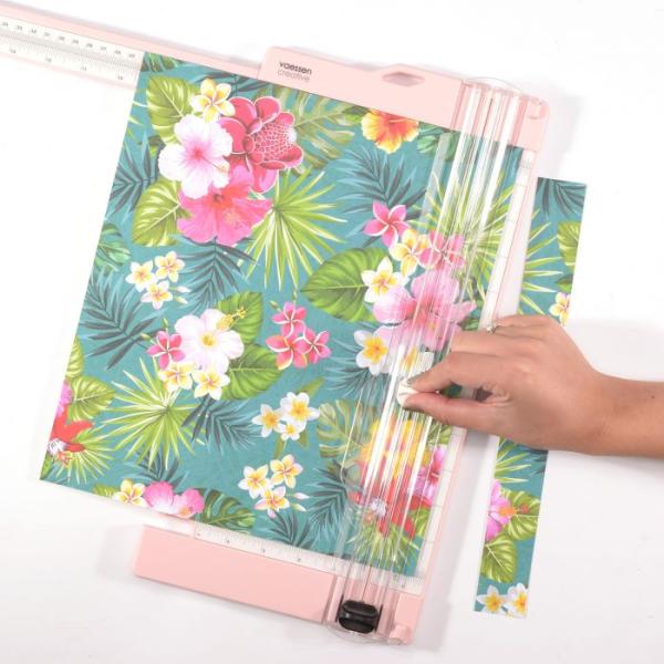 Vaessen Creative - Papierschneide- und Falzmaschine 15x30,5cm Rosa