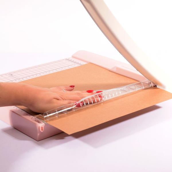 Vaessen Creative - Guillotine - Papierschneider  - Rosa  - 30cm - Hebelschneider 