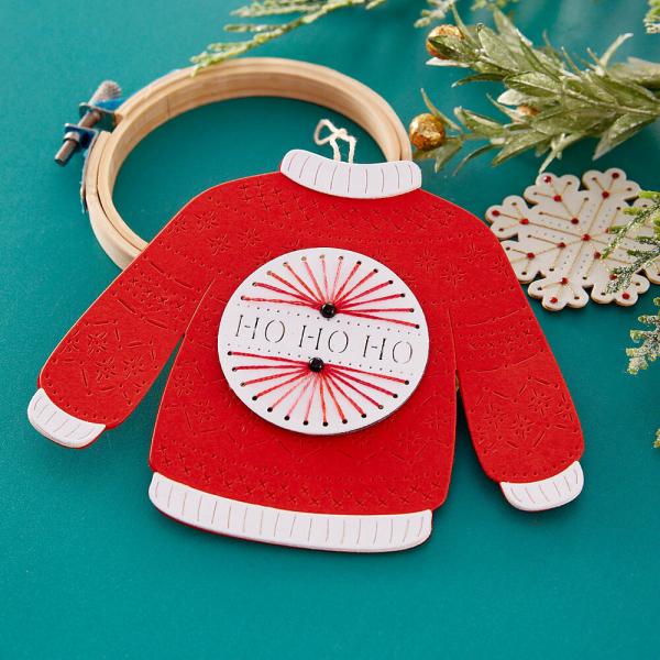 Spellbinders - Stanzschablone "Stitched Christmas Sweater" Dies