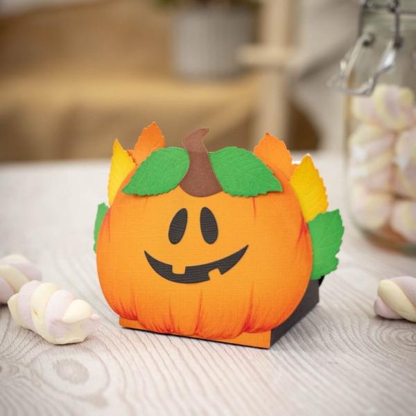 Crafters Companion -Halloween Treat Boxes - Stanze & Stencil