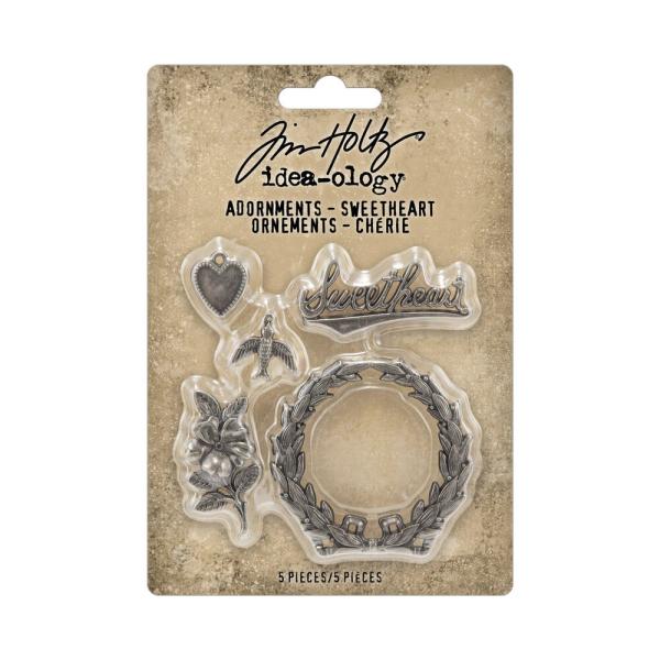 Tim Holtz - Idea Ology - Miniatur Metallanhänger "Adornments Sweetheart"